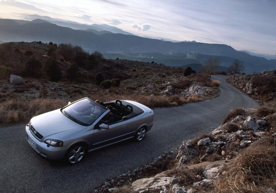  Opel Astra Cabrio (G) 2001 года  (фото 61 из 68)